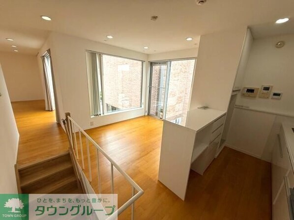 ガーデンコート成城UNITED CUBESの物件内観写真